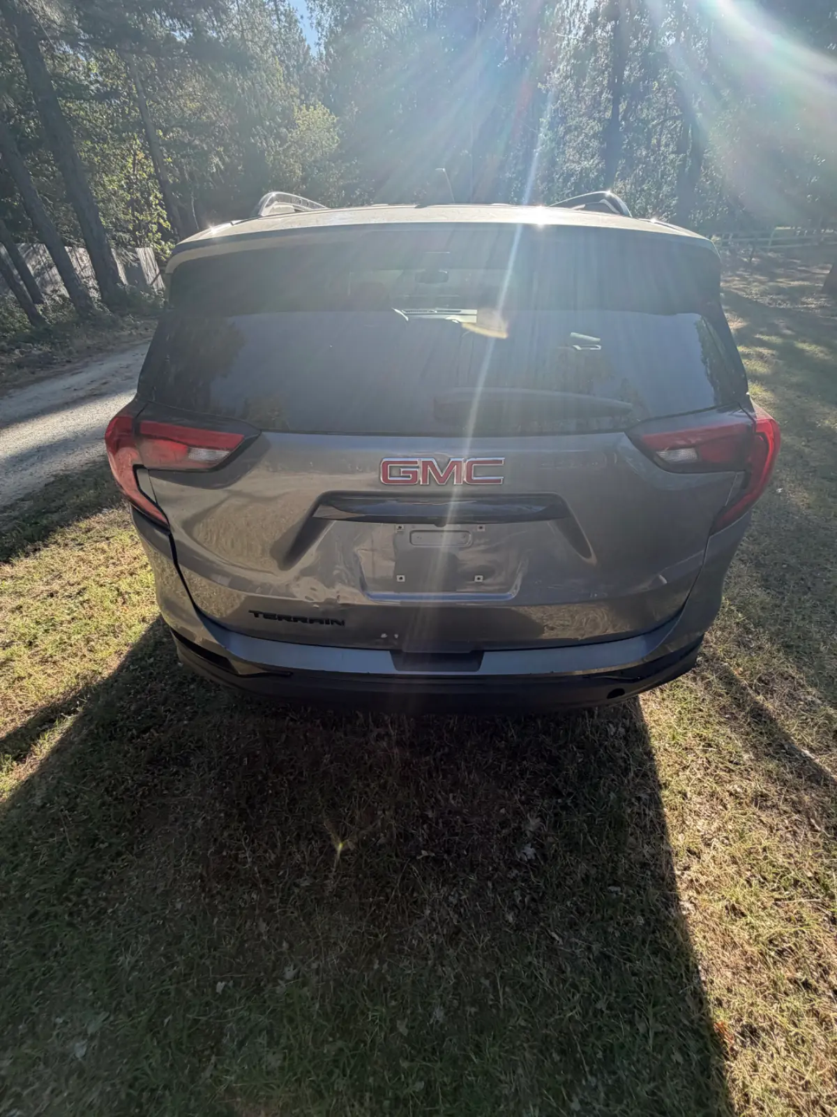 2020 GMC Terrain photo 2