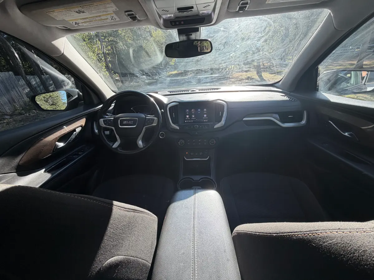 2020 GMC Terrain photo 10
