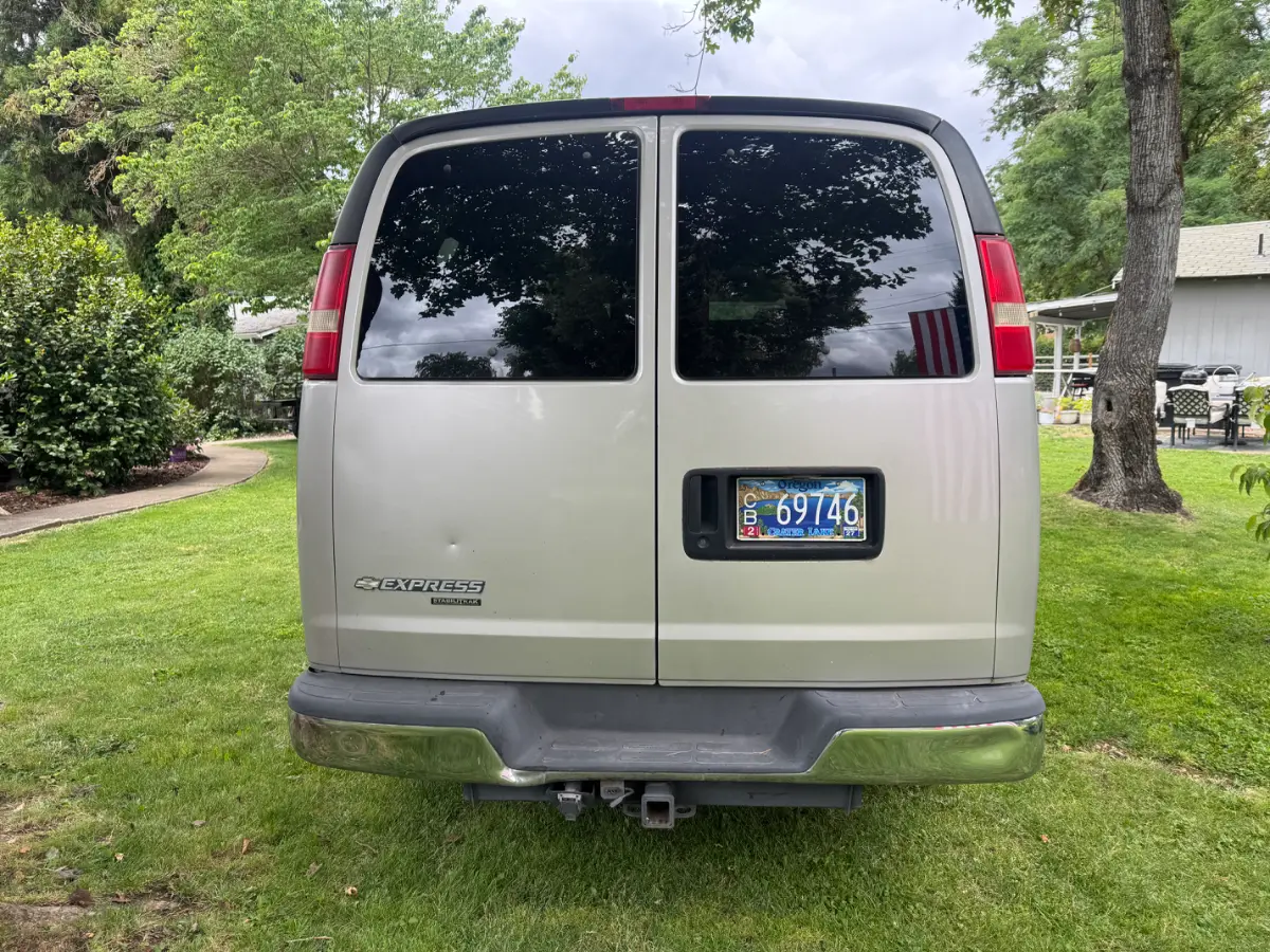 2007 CHEVROLET Express photo 5