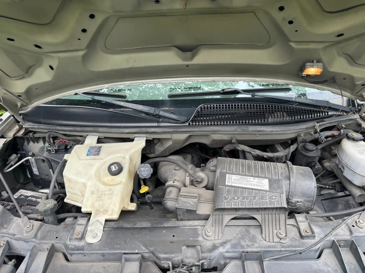 2007 CHEVROLET Express photo 10