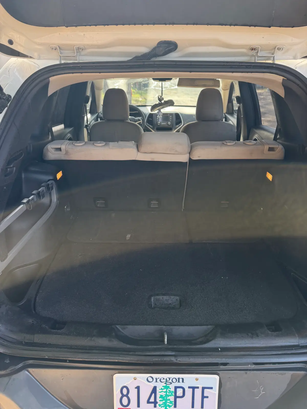 2015 JEEP Cherokee photo 8